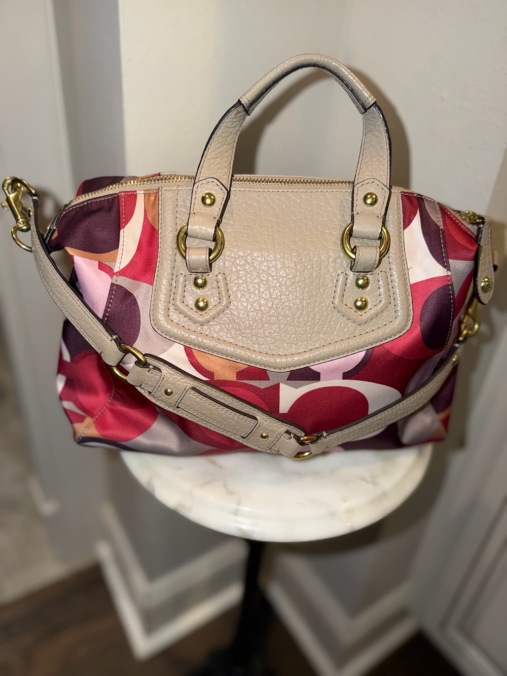 Coach Ashley Scarf Print in Signature Print Satchel with Beige Leather Trim - Picture 2 of 11
